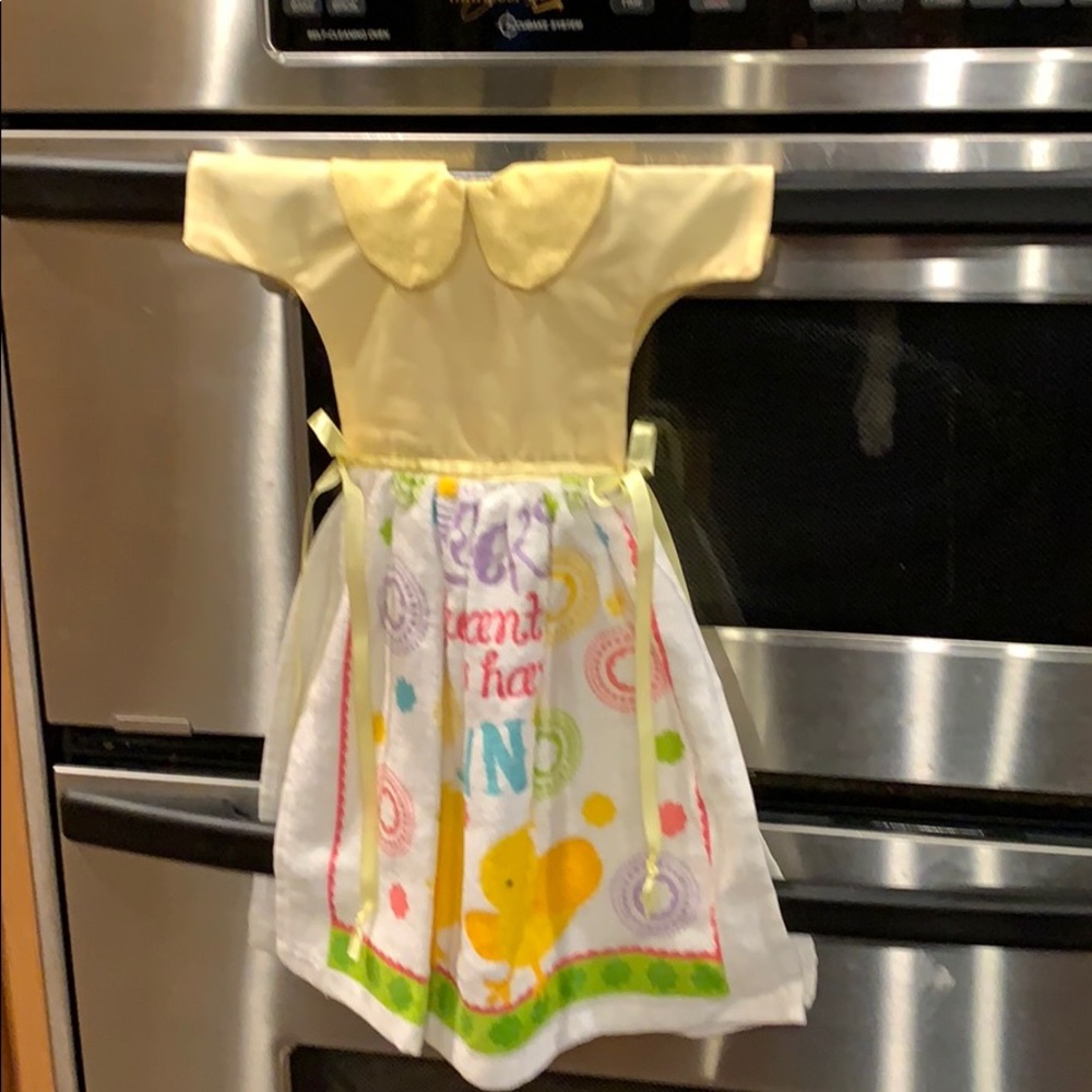 Hand towel to dry your hands